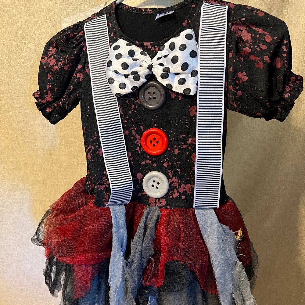 Child’s Halloween costume